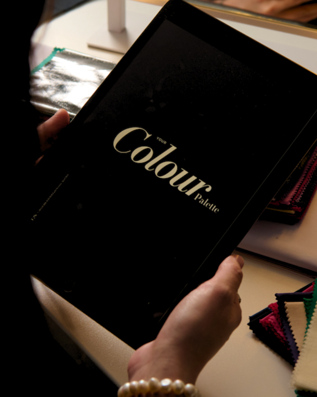 Digital Color palette for color analysis by Curate Your Style